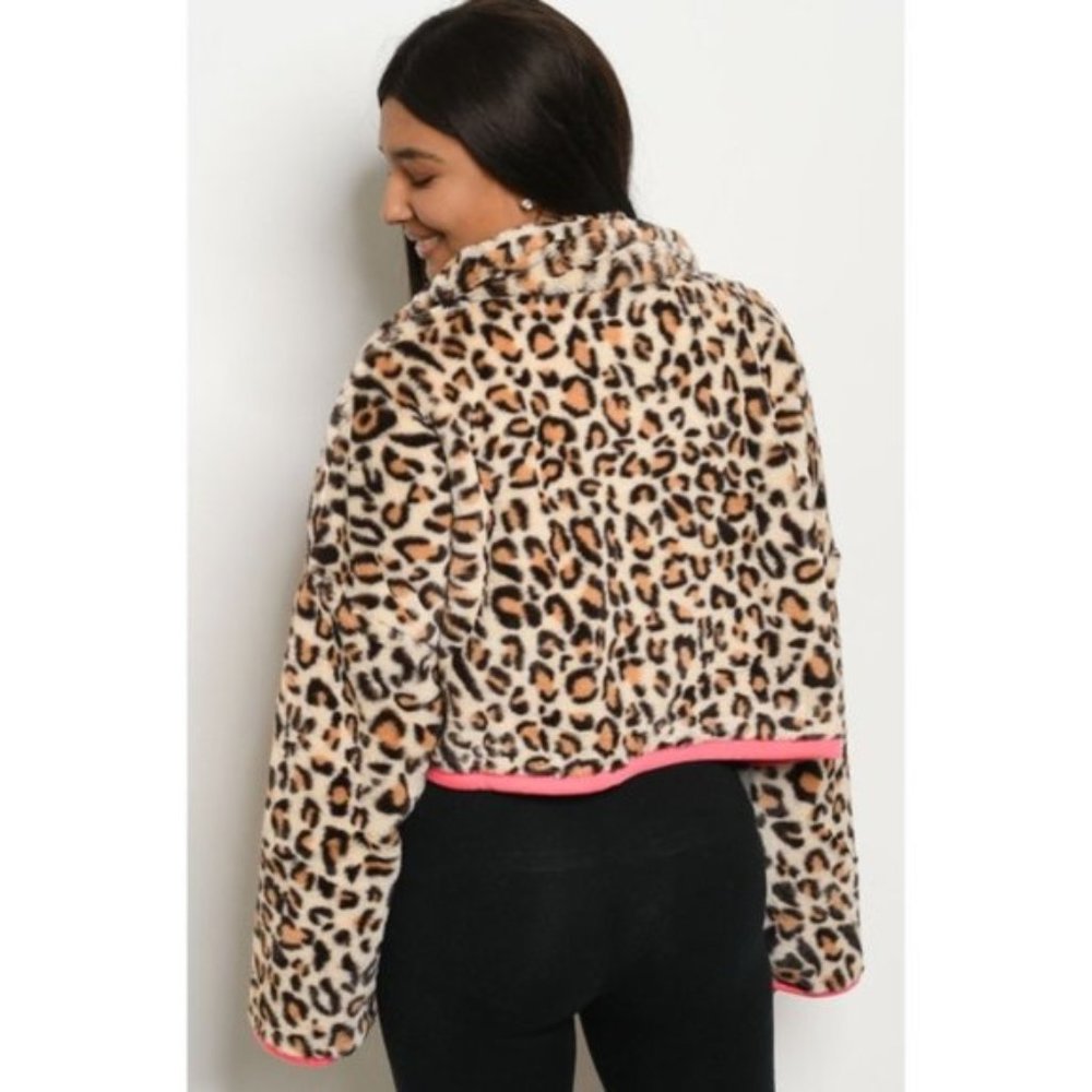 Leopard Fleece Jacket - Picture 3 of 3